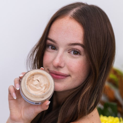 Oatmeal & Kakadu Creamy Clay Face Cleanser