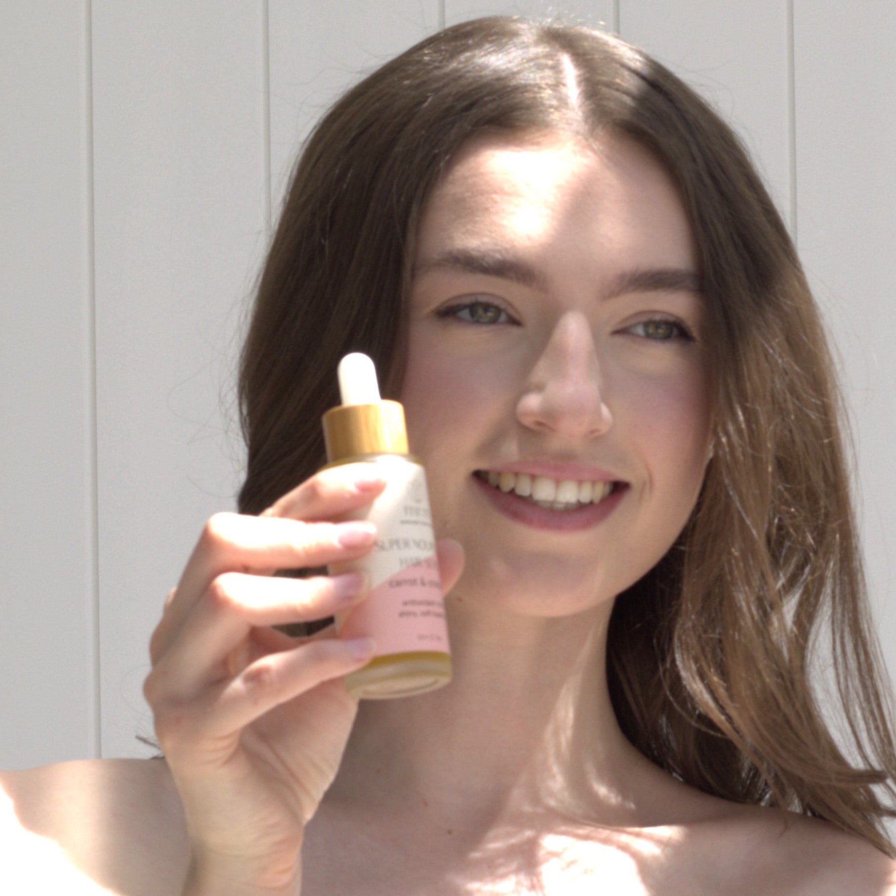 Super Nourishing Hair Serum with Carrot &amp; Cranberry