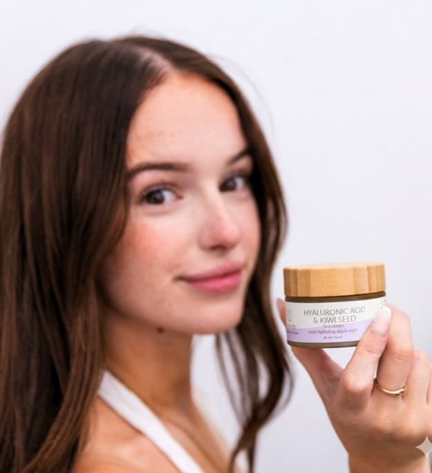 hyaluronic acid & kiwi seed face cream skin care day & night